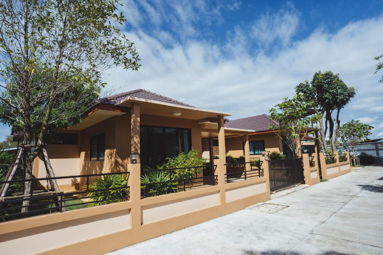 Baan Nern Khao Resort Pattaya Banhuajjaj Kültér fotó
