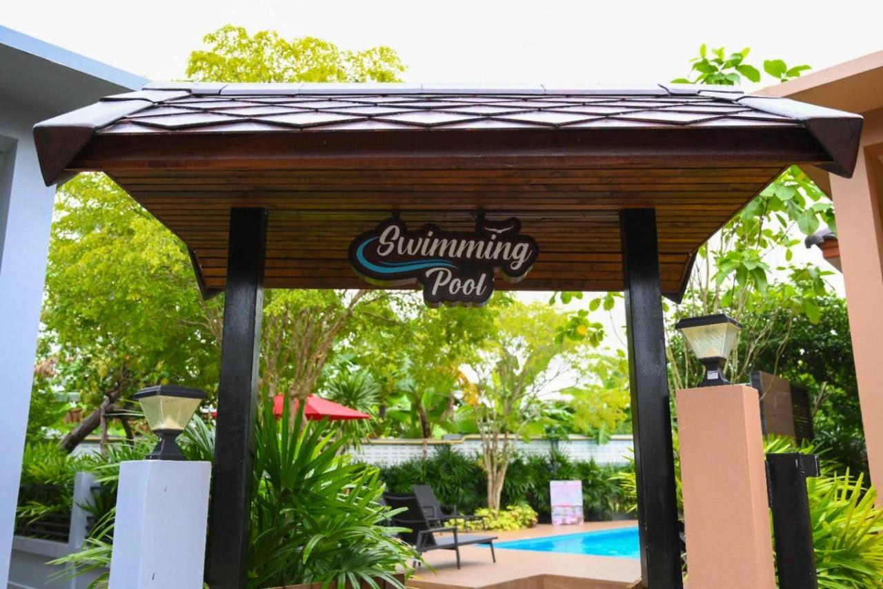 Baan Nern Khao Resort Pattaya Banhuajjaj Kültér fotó