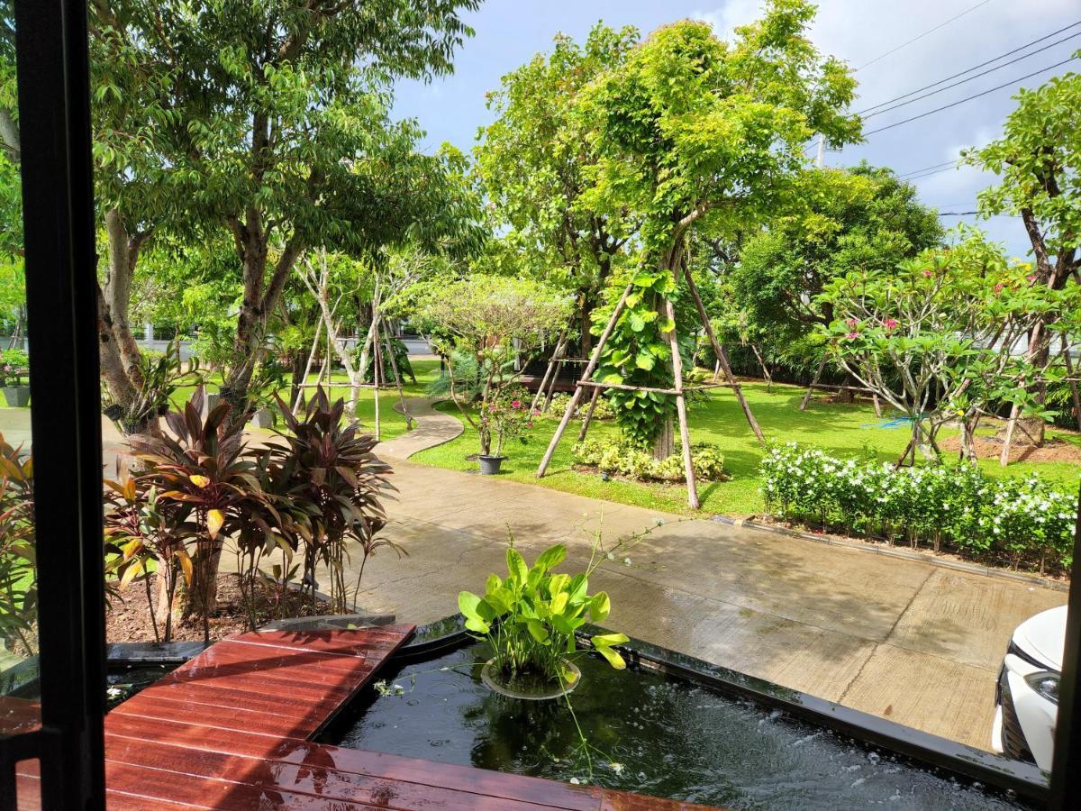 Baan Nern Khao Resort Pattaya Banhuajjaj Kültér fotó