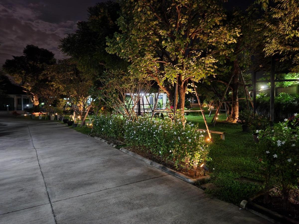 Baan Nern Khao Resort Pattaya Banhuajjaj Kültér fotó